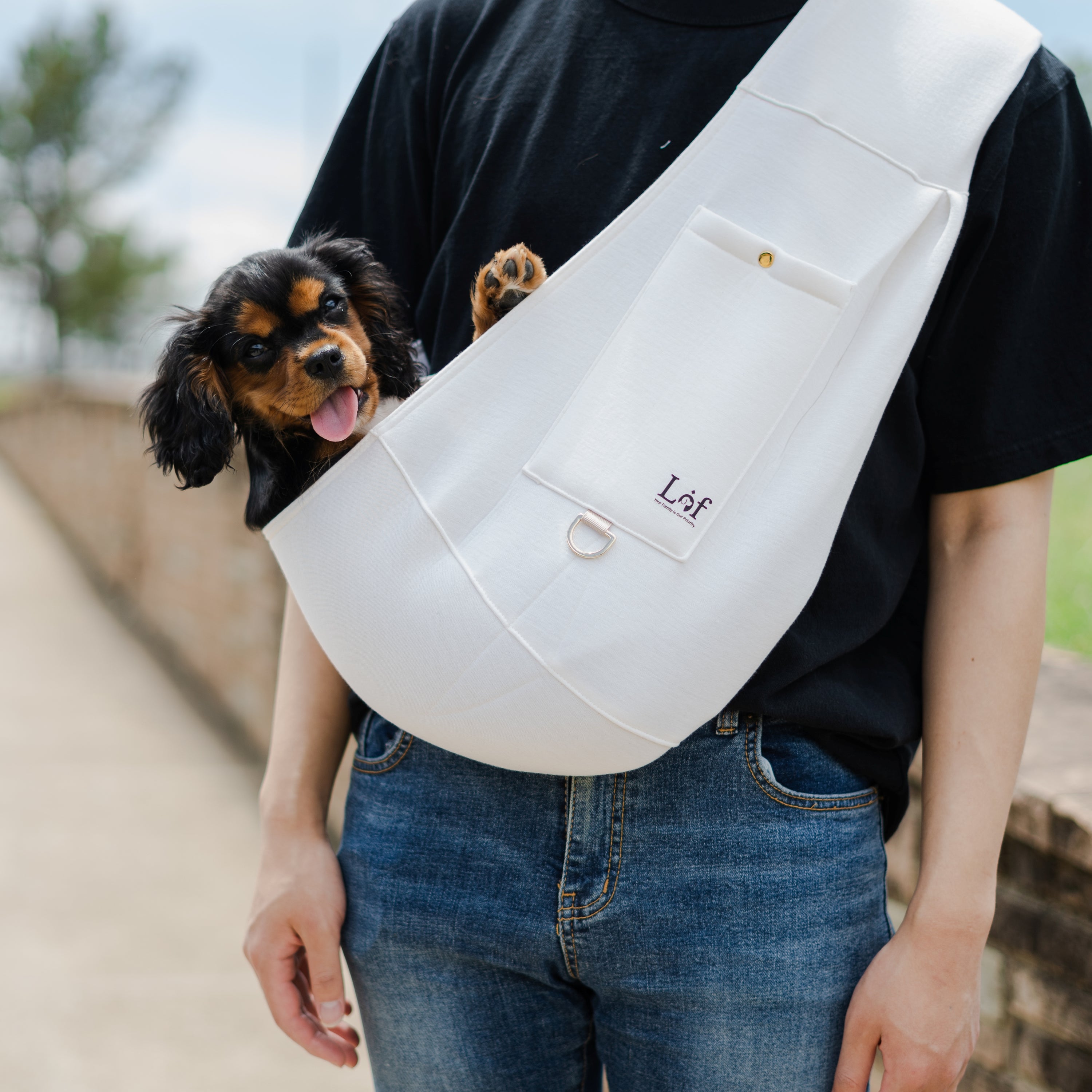 Neoprene Pet Sling Carrier – Hands-Free Travel for Small Dogs & Cats